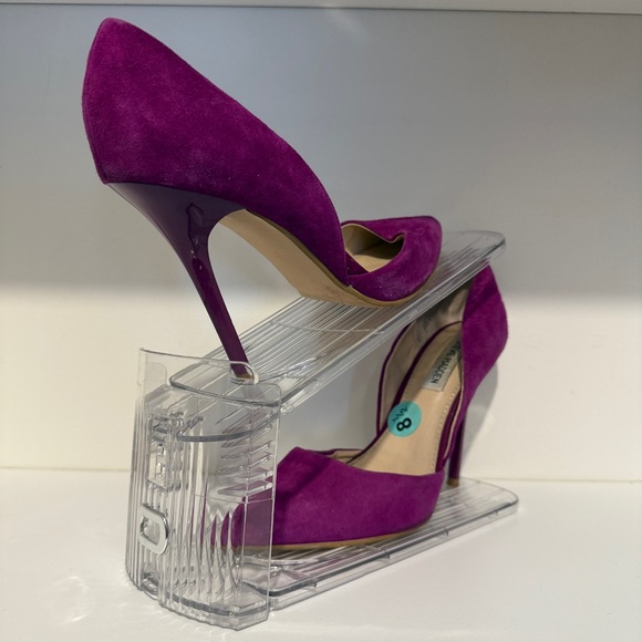 Varcityy Pur Suede Heels - Picture 2 of 3